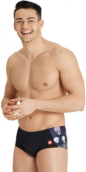 سعر ومواصفات ARENA Mens Men'S Crazy Arena Swim Low Wai Swim Trunks (pack of 1) (B09X5XC7J6) على Amazon EG