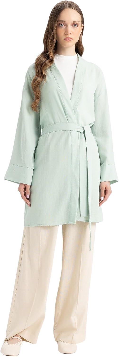 سعر ومواصفات DeFacto Mens D2775AX Down Coat (pack of 1) (B0F4GRBCFR) على Amazon EG