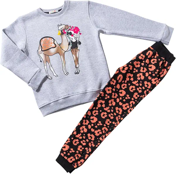 سعر ومواصفات Girls Pajama Set of 2 Pieces Long Sleeves Sweatshirt&Pants Printed Camel Pajama Set (pack of 2) (B0DY87WHK6) على Amazon EG
