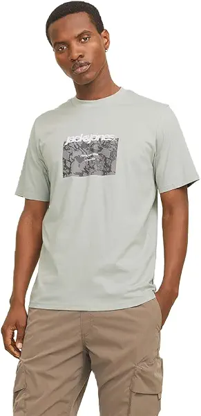 سعر ومواصفات JACK & JONES Mens JCOTARMAC CAMO FRONT TEE SS CREW NECK LN Modern (pack of 1) (B0F1LN3L7K) على Amazon EG