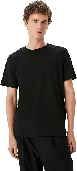 سعر ومواصفات KOTON Mens Slim Fit T-Shirt Modern (pack of 1) (B0DT51DP18) على Amazon EG