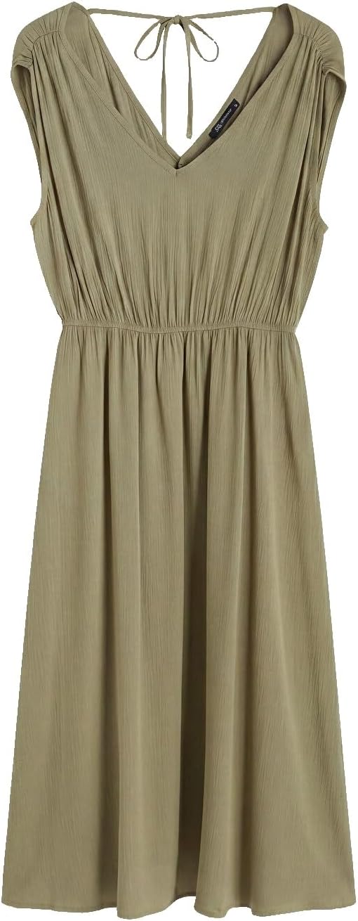 سعر ومواصفات LC WAIKIKI V Neck Textured Ruched Fitted Waist Dress 40 Green (B0HKTVRJ7L) على Amazon EG