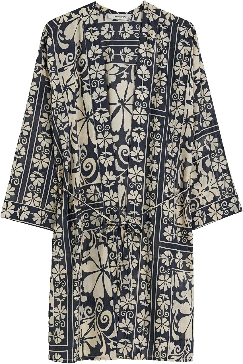 سعر ومواصفات LC WAIKIKI Shawl Collar Patterned Waist Belted Women'S Kimono Xs-S Blue (B0HKTJHD8P) على Amazon EG