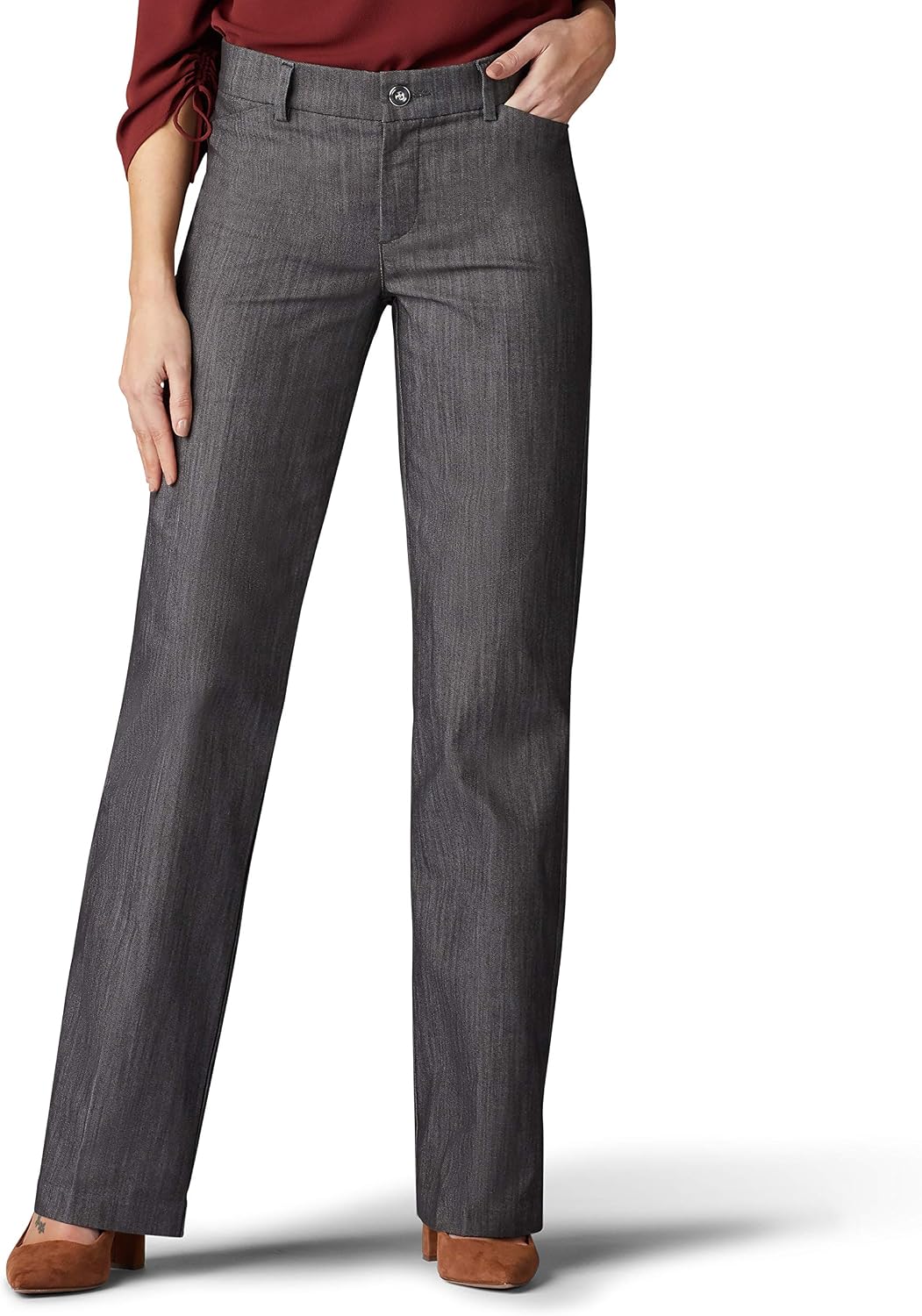 سعر ومواصفات Lee Women's Flex Motion Regular Fit Trouser Pant, Carbon Rinse, 42 (B07SLGH64X) على Amazon EG