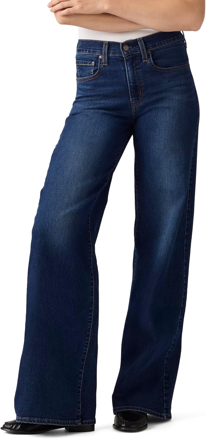 سعر ومواصفات Levi's Womens WEDGIE STRAIGHT Jeans (pack of 1) (B0GCHQWC72) على Amazon EG