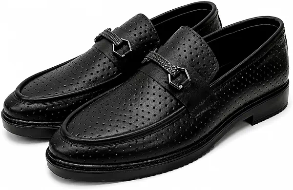 سعر ومواصفات Now Shoes حذاء لوفر رجالي مخرم من الجلد الصناعي من ناو شوز، حذاء كاجوال ورسمي ذكي سهل الارتداء بتفاصيل معدنية (B0H9XTM5DZ) على Amazon EG