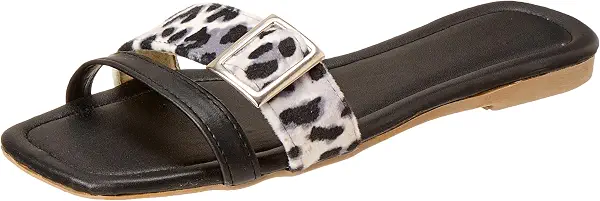 سعر ومواصفات OX womens OX-W-Black/Black Slipper (B0FJ78X8G6) على Amazon EG