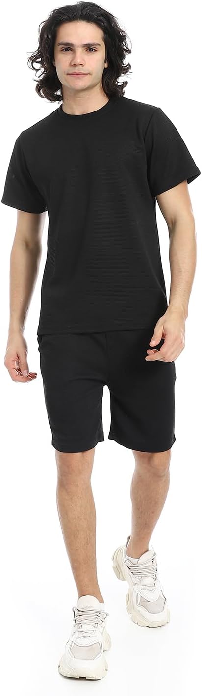 سعر ومواصفات Red Circle طقم تيشرت وشورت سهل الارتداء بنقشة بيكيه للرجال من ريد سيركل، أسود (B0DZVG9JZN) على Amazon EG