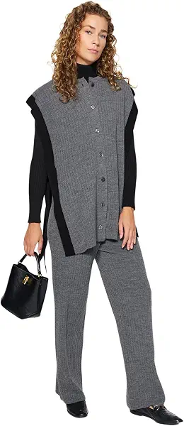 سعر ومواصفات Trendyol Modest طقم علوي وسفلي للمحجبات من ترينديول (عبوة واحدة) (B0CKRLLMY9) على Amazon EG
