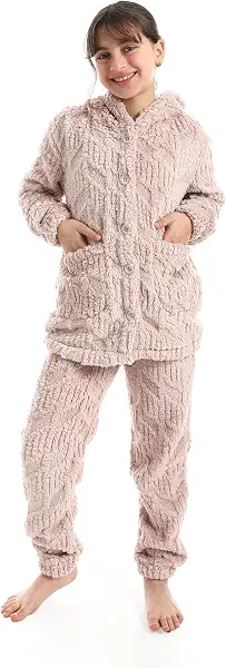 سعر ومواصفات اندورا Andora Girls Hooded Neck With Long Sleeve Pajama Set (pack of 1) (B0GQ5LZPK6) على Amazon EG