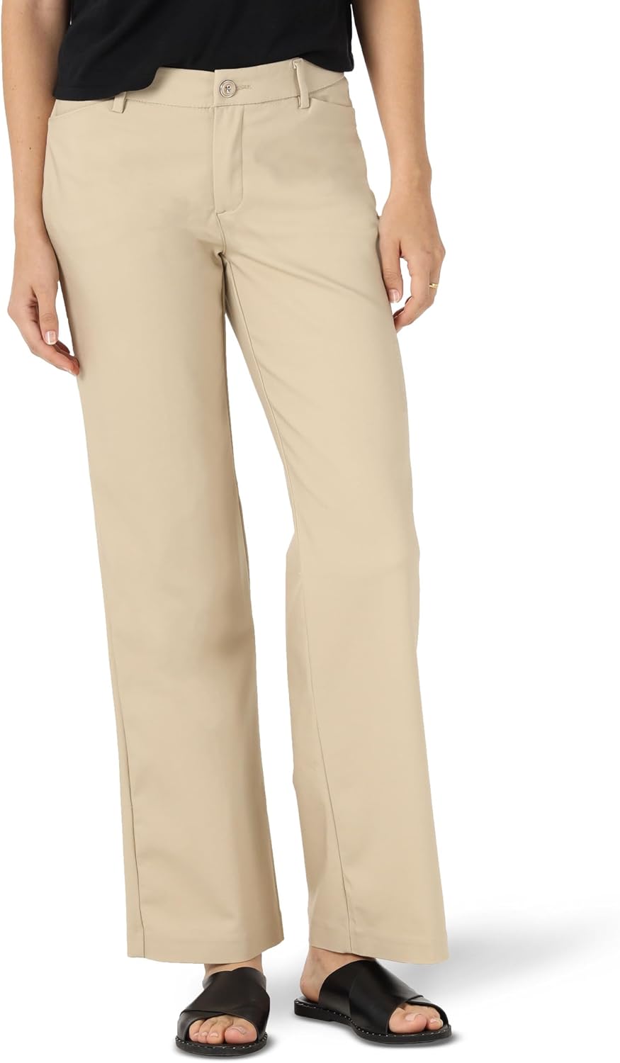 سعر ومواصفات بنطلون Lee Women's Flex Motion Regular Fit Tee، Bungalow Khaki، 34 (B07SKCHP6H) على Amazon EG