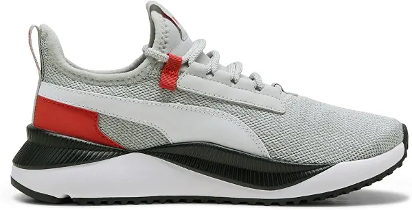 سعر ومواصفات بوما PUMA mens PACER EASY STREET JR Low Boot (B0H2KP4Z61) على Amazon EG