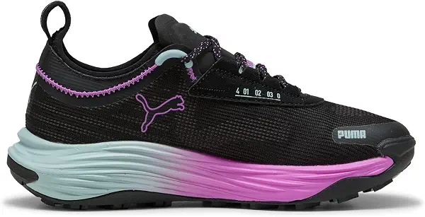 سعر ومواصفات بوما PUMA womens VOYAGE NITRO 3 TECH, Low Boot (B0H2KGJS2D) على Amazon EG