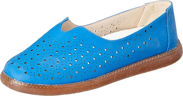سعر ومواصفات بي اند دبليو B&W womens B&W-W001-Blue-38 Sneaker (B0DVCCMYFH) على Amazon EG