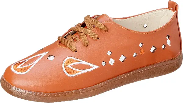 سعر ومواصفات بي اند دبليو B&W womens B&W-W001-Havan-38 Sneaker (B0DVCB7LYL) على Amazon EG