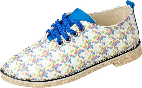 سعر ومواصفات بي اند دبليو B&W womens B&W-W001-Light Blue-38 Sneaker (B0DVCBXR9F) على Amazon EG