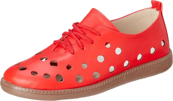 سعر ومواصفات بي اند دبليو B&W womens B&W-W001-Red-38 Sneaker (B0DVCCNJHS) على Amazon EG