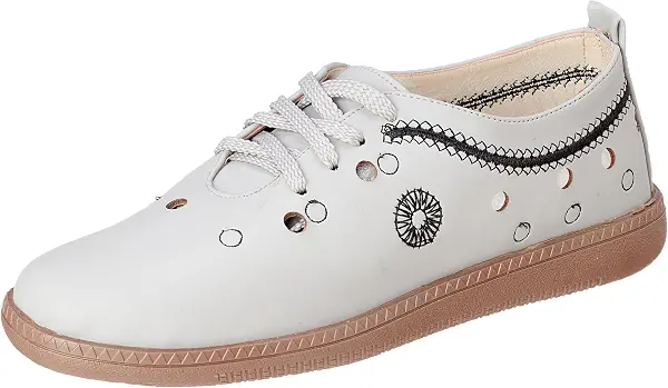 سعر ومواصفات بي اند دبليو B&W womens B&W-W004-Grey-37 Sneaker (B0DVCDLDY3) على Amazon EG