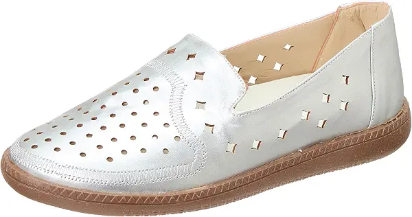 سعر ومواصفات بي اند دبليو B&W womens B&W-W017-Sliver-38 Sneaker (B0DVCBLL7C) على Amazon EG