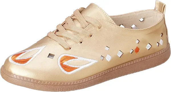سعر ومواصفات بي اند دبليو B&W womens B&W-W019-Gold-38 Sneaker (B0DVCBQR28) على Amazon EG