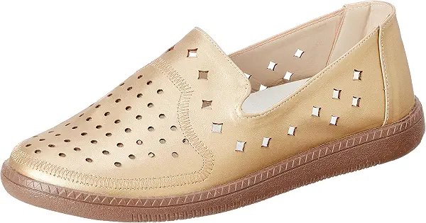 سعر ومواصفات بي اند دبليو B&W womens B&W-W019-Gold-38 Sneaker (B0DVCBX1YH) على Amazon EG
