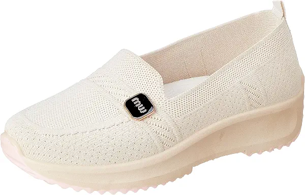 سعر ومواصفات بي اند دبليو B&W womens B&W-W039-Offwhite-37 Ballet Flat (B0FM8M13PB) على Amazon EG