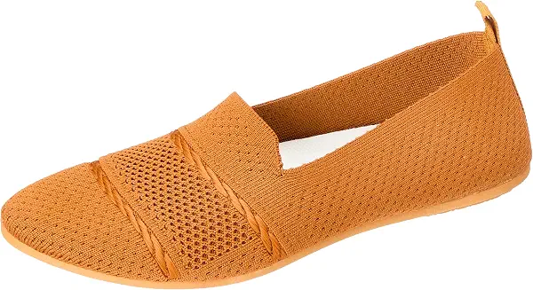 سعر ومواصفات بي اند دبليو B&W womens B&W-W043-Havan-37 Ballet Flat (B0FM8GDPSD) على Amazon EG