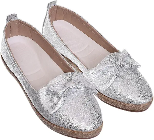 سعر ومواصفات بي اند دبليو حذاء رياضي للنساء B&W-W093-Silver (B0FXXSZ172) على Amazon EG