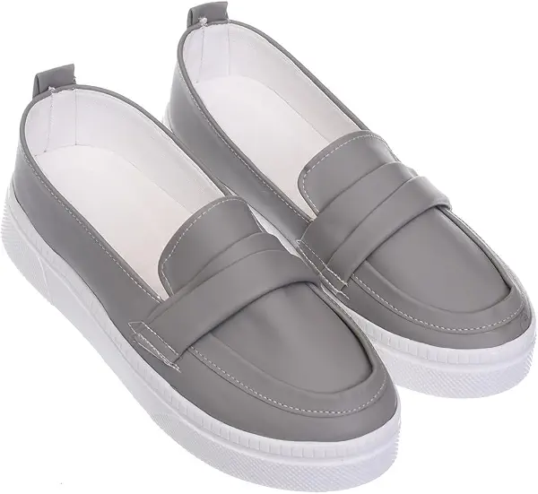 سعر ومواصفات بي اند دبليو حذاء رياضي للنساء B&W-W076-Grey (B0FXXTJS84) على Amazon EG