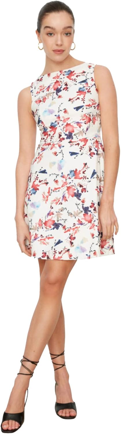 سعر ومواصفات ترينديول Trendyol Women Multicolored Floral Print A-line Mini Dress TWOSS19WR0042 Dress (pack of 1) (B09WF4RYHP) على Amazon EG