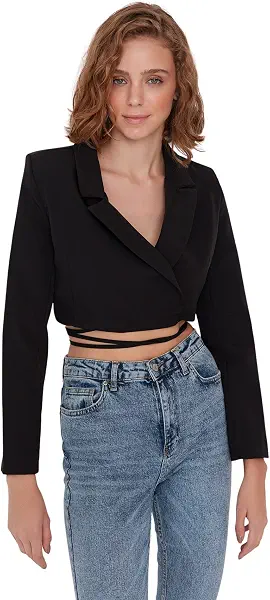 سعر ومواصفات ترينديول جاكيت بليزر قصير منسوج مبطن بصف أزرار مزدوج للنساء من ترينديول، موديل TWOAW23BC00100 (عبوة مكونة من قطعة واحدة) (B0BHYZ9PNR) على Amazon EG