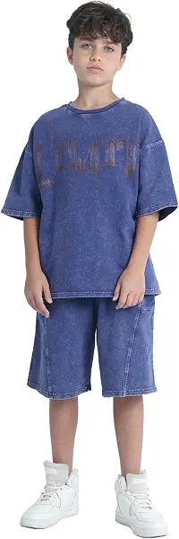 سعر ومواصفات جونيور شورت رياضي سادة للأولاد من جونيور (عبوة من قطعة واحدة) (B0FDVKS4PD) على Amazon EG
