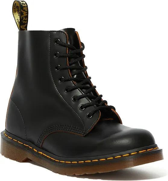 سعر ومواصفات دكتور مارتينز حذاء Dr. Martens نسائي باسكال (B004SI1QZI) على Amazon EG