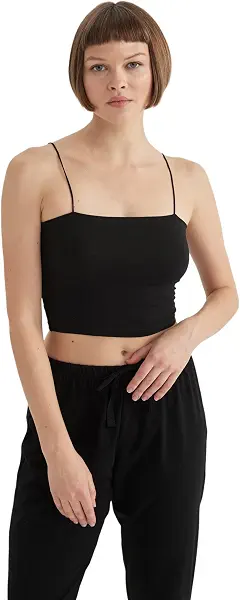سعر ومواصفات ديفاكتو DeFacto Woman Cropped Fit Y2249AZ Athlete (pack of 1) (B0CVQTRCGV) على Amazon EG