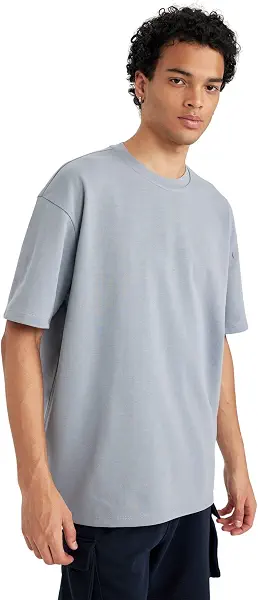 سعر ومواصفات ديفاكتو حذاء كلاسيكي للأولاد الصغار من ديفاكتو - X3926AZ (B0D81HNFZV) على Amazon EG