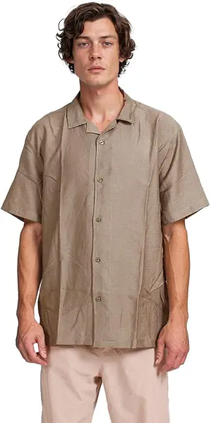 سعر ومواصفات رافين Ravin Mens Men Short Sleeve Shirt Modern (pack of 1) (B0F18GFSCT) على Amazon EG