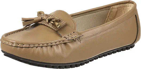 سعر ومواصفات سواي حذاء صناعي للنساء من سواي موديل 6024 (B0C2717N8M) على Amazon EG