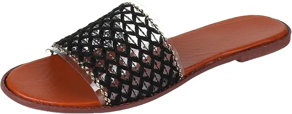 سعر ومواصفات سواي صندل سهل الارتداء للنساء من سواي - 0710 (B0CBN9442X) على Amazon EG