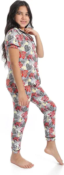 سعر ومواصفات سيزير Caesar Girls girlspejama set with buttons and patterned design girlspejama set with buttons and patterned design (pack of 1) (B0DVPVFHT3) على Amazon EG