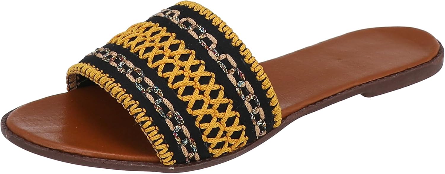 سعر ومواصفات صندل سهل الارتداء للنساء من سواي، موديل 0728 (B0CBR4TK57) على Amazon EG