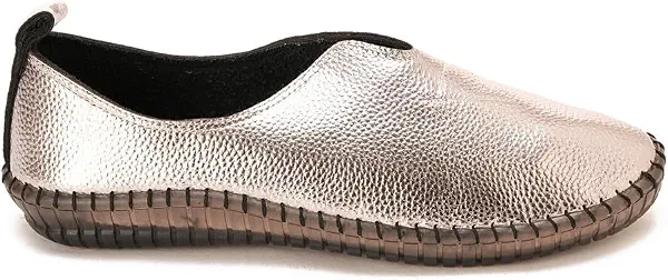 سعر ومواصفات غرينتا grinta womens GO5001 Sneaker (B0D9TT62YC) على Amazon EG
