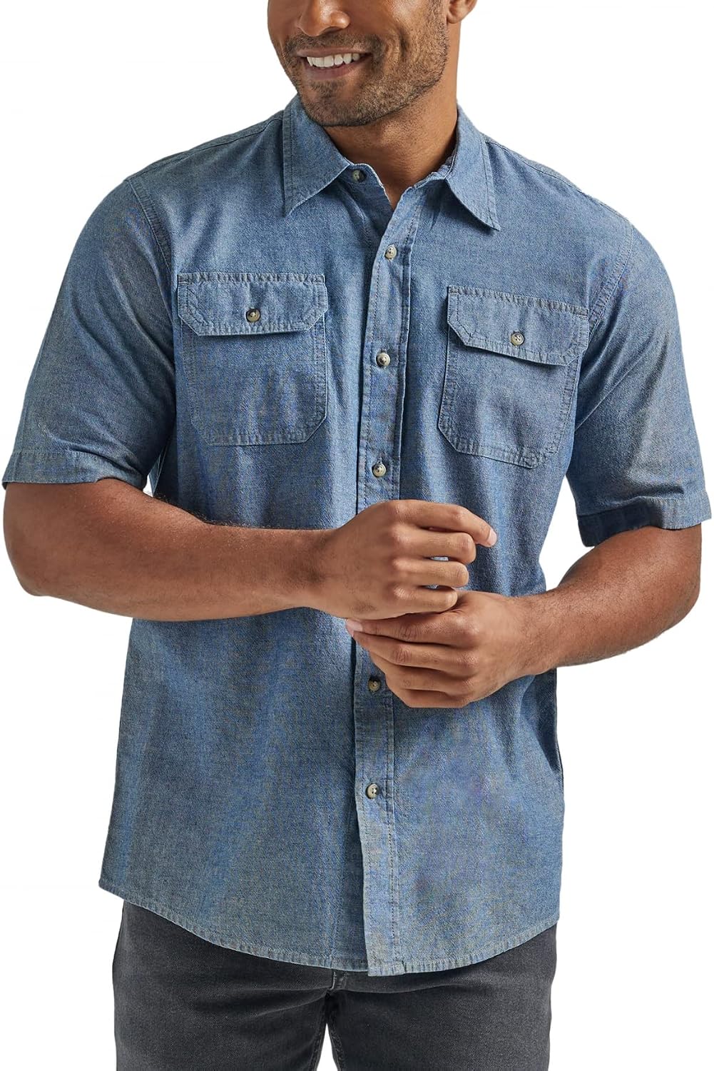 سعر ومواصفات قميص Wrangler Authentics رجالي بأزرار لأسفل، قماش شامبراي داكن، مقاس XXL (B06VX47DTR) على Amazon EG