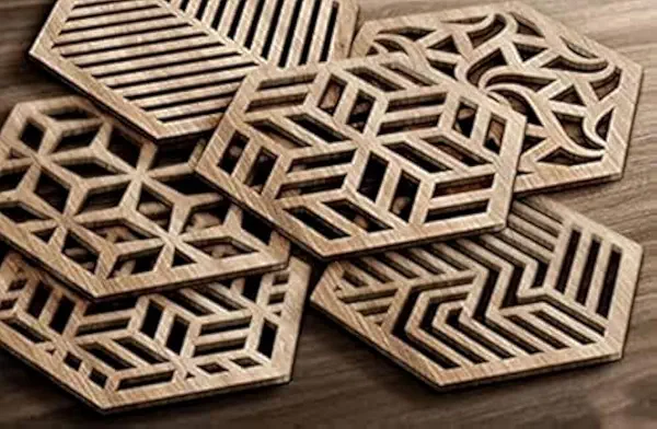 سعر ومواصفات قواعد اكواب خشبية - 12 قطعة شكل (B09MYYY9B4) على Amazon EG