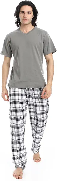 سعر ومواصفات كادي KADY Mens Plaid V-Neck Pajama Set With Striped Pants Plaid V-Neck Pajama Set With Striped Pants (B0DZVH7SRY) على Amazon EG
