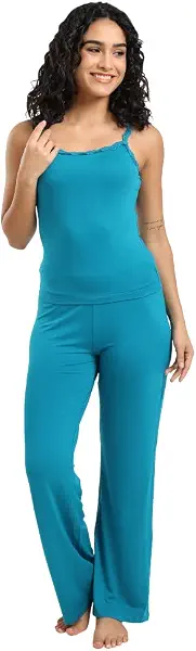 سعر ومواصفات كارينا بيجامة بحواف من الدانتيل للنساء من كارينا (B0GNMP68RL) على Amazon EG