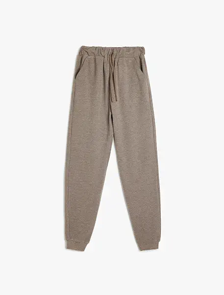 سعر ومواصفات كوتون KOTON Boys Basic Sweatpants SWEAT BOTTOMS (pack of 1) (B0DTC9LQFG) على Amazon EG