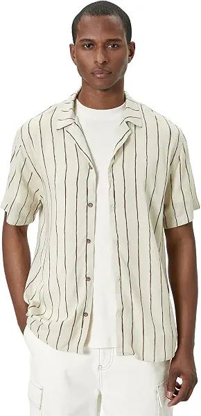 سعر ومواصفات كوتون KOTON mens Lapel Neck Short Sleeve Shirt (pack of 1) (B0CK7DVCS6) على Amazon EG