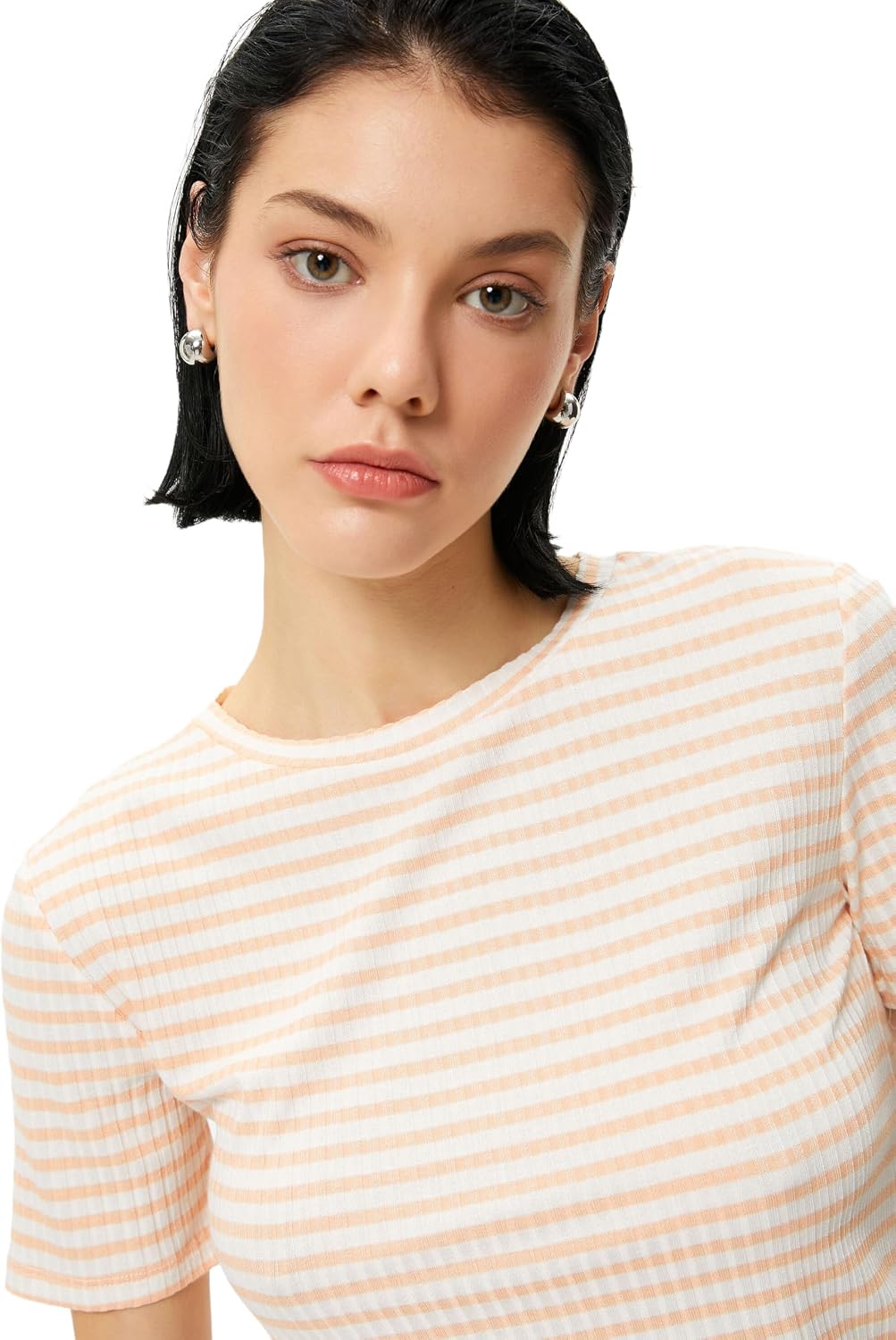 سعر ومواصفات كوتون KOTON womens Crew Neck Basic Tshirt (B0CTN3NLJ9) على Amazon EG
