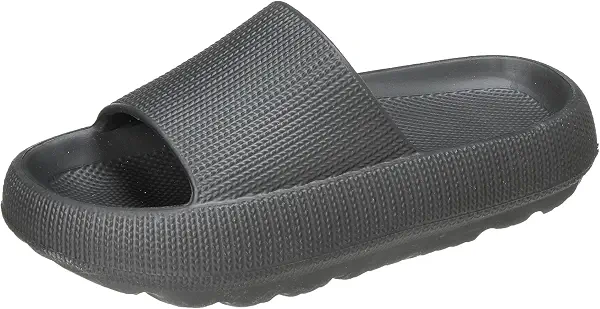سعر ومواصفات كيوبس Cubs unisex-adult 185460/Black Slide Sandal (B0F9YW5G9H) على Amazon EG