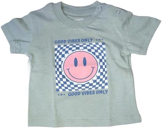 سعر ومواصفات لوفلي لاند تيشرت كلاسيكي مطبوع عليه Good VIBES للاولاد الصغار (B0HHJRPFLJ) على Amazon EG